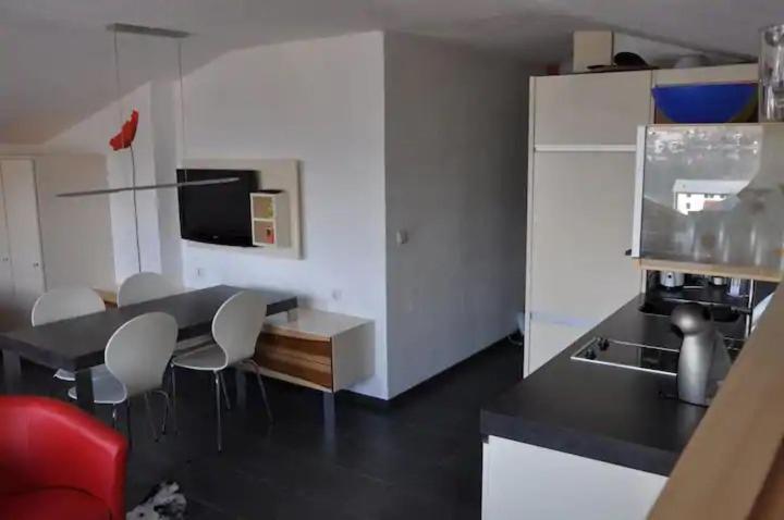 Lake View Appartment In Zell-Am-See City Centre ツェル アム ゼー エクステリア 写真